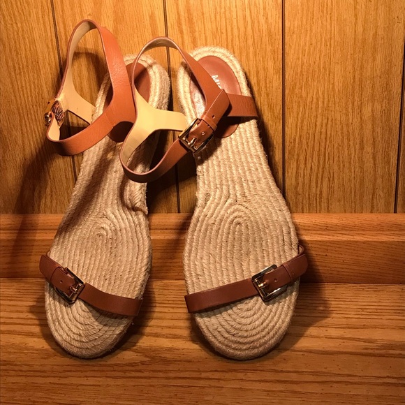 michael kors cognac sandals